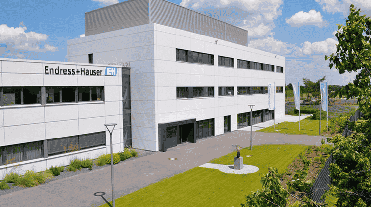 Endress+Hauser hat seinen Produktionsstandort für Silizium-Drucksensoren in Stahnsdorf um mehrere Gebäude erweitert. | Foto: Endress+Hauser