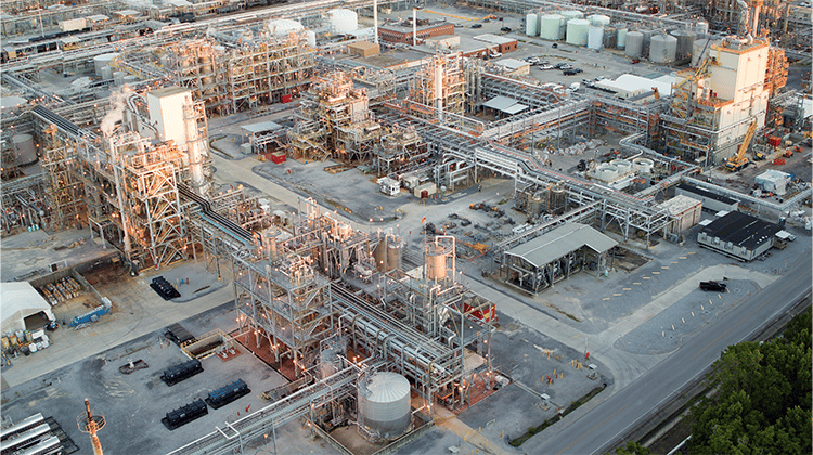 Die Erweiterung der Kapazitäten der Produktionsanlagen für Methylendiphenylisocyanat (MDI) am BASF Verbundstandort in Geismar, Louisiana, schreitet planmäßig voran. | Foto: BASF